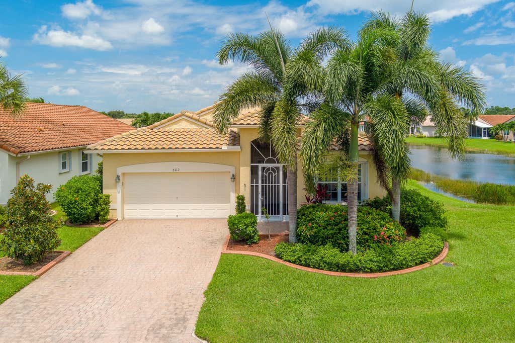 Photo of 302 NW Clearview Court, Port Saint Lucie, FL 34986 (MLS # R11014079)