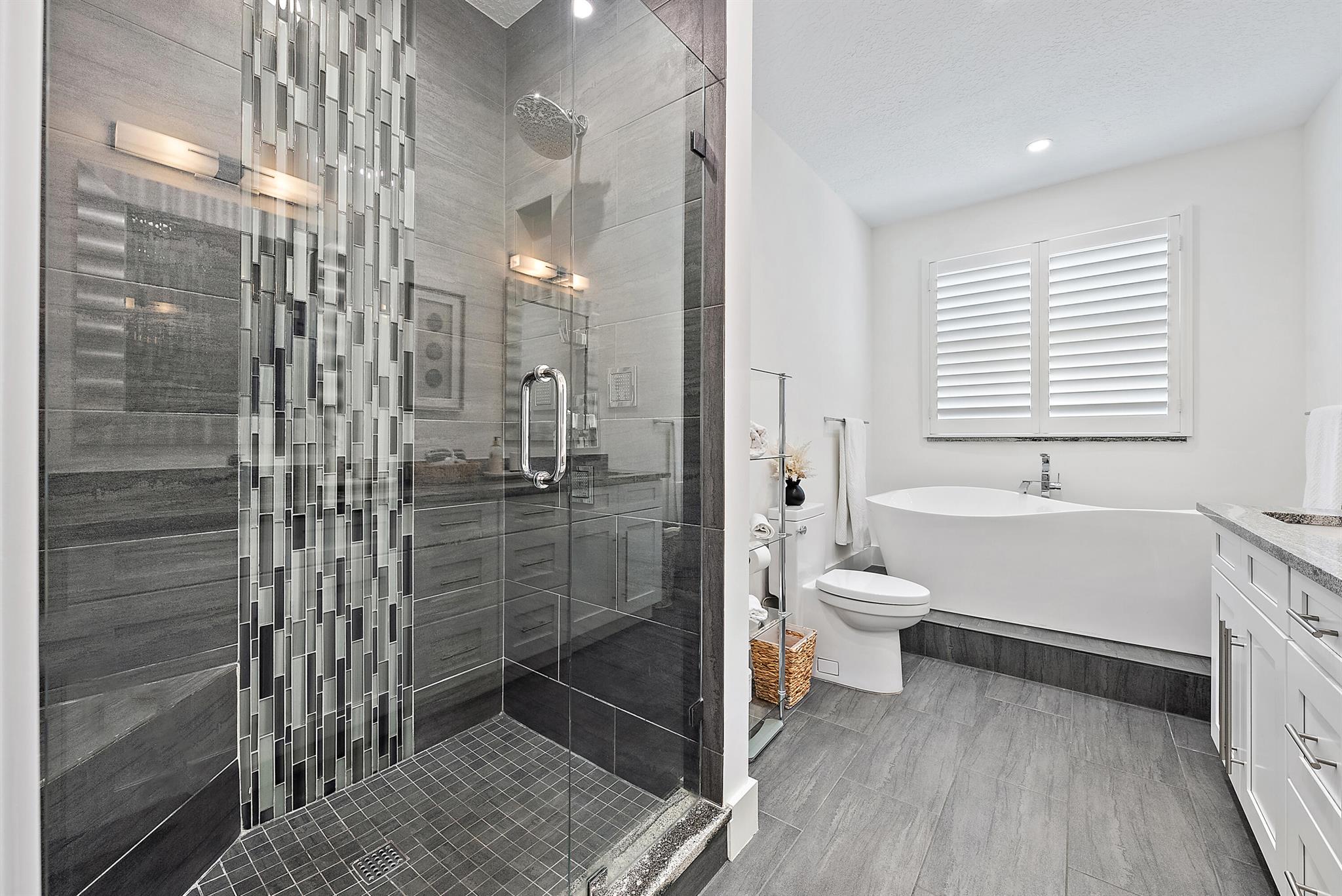 RESORT VILLAS OF PGA NATI - Residential Lease