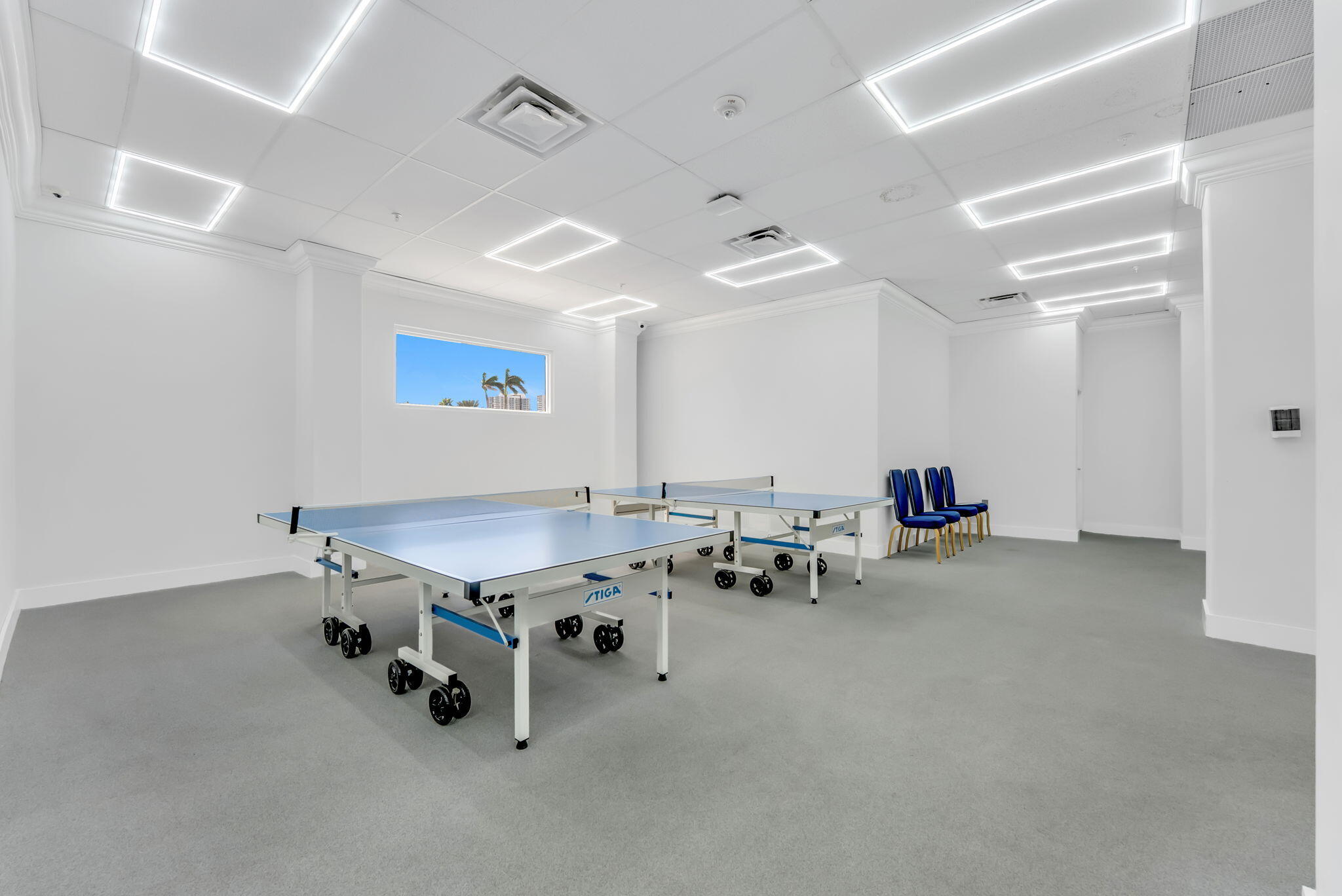 PARKER PLAZA CONDO ESTATES - Residential