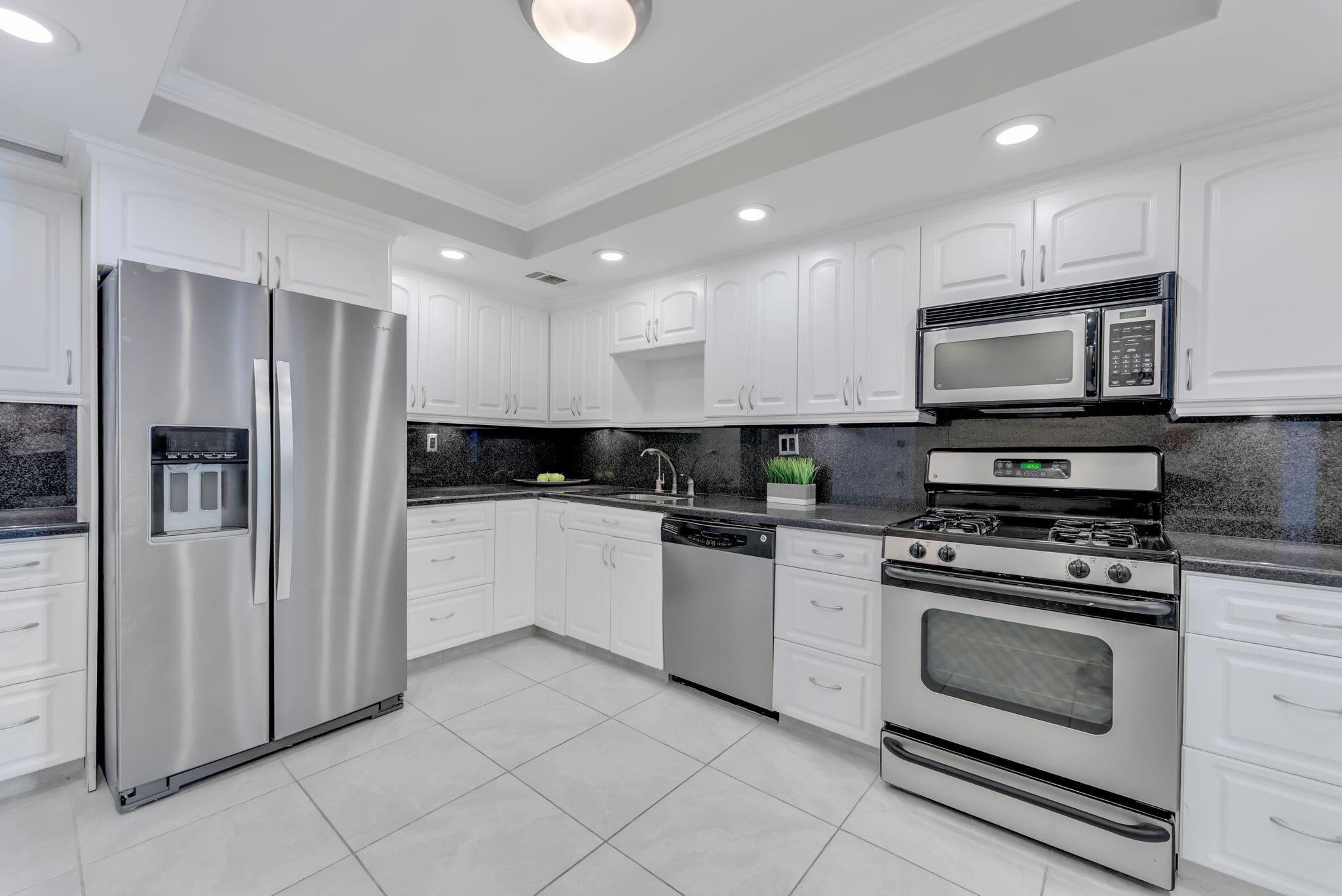 PARKER PLAZA CONDO ESTATE - Residential