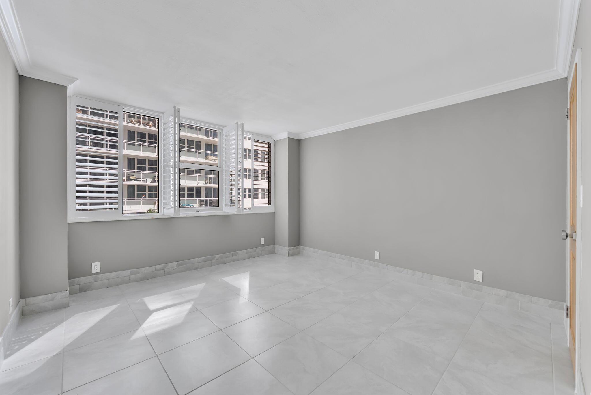 PARKER PLAZA CONDO ESTATE - Residential