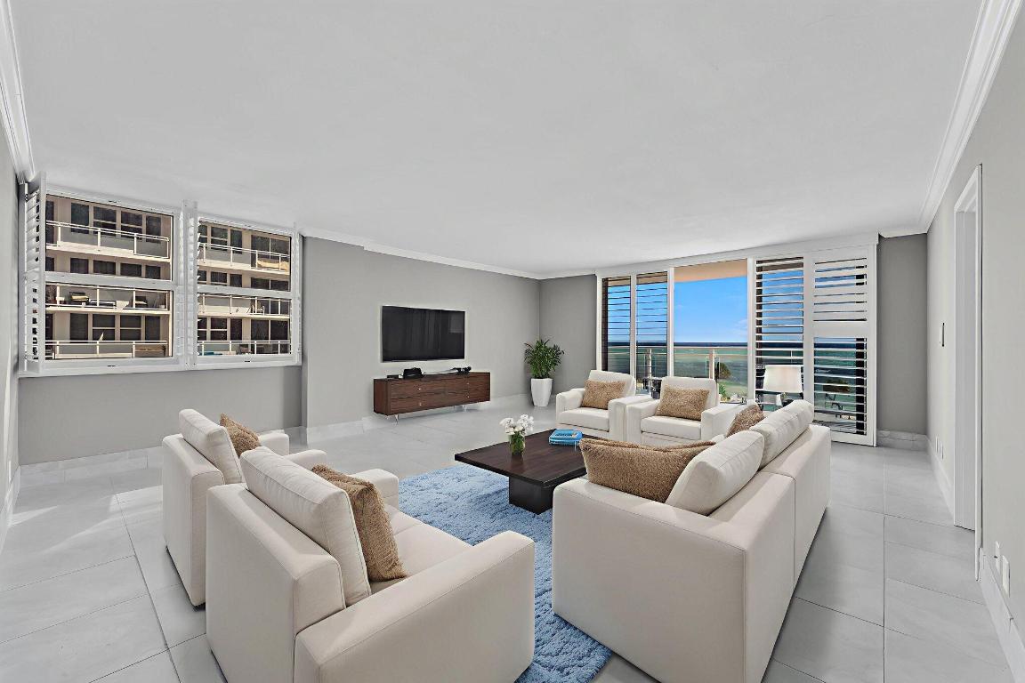 PARKER PLAZA CONDO ESTATES - Residential