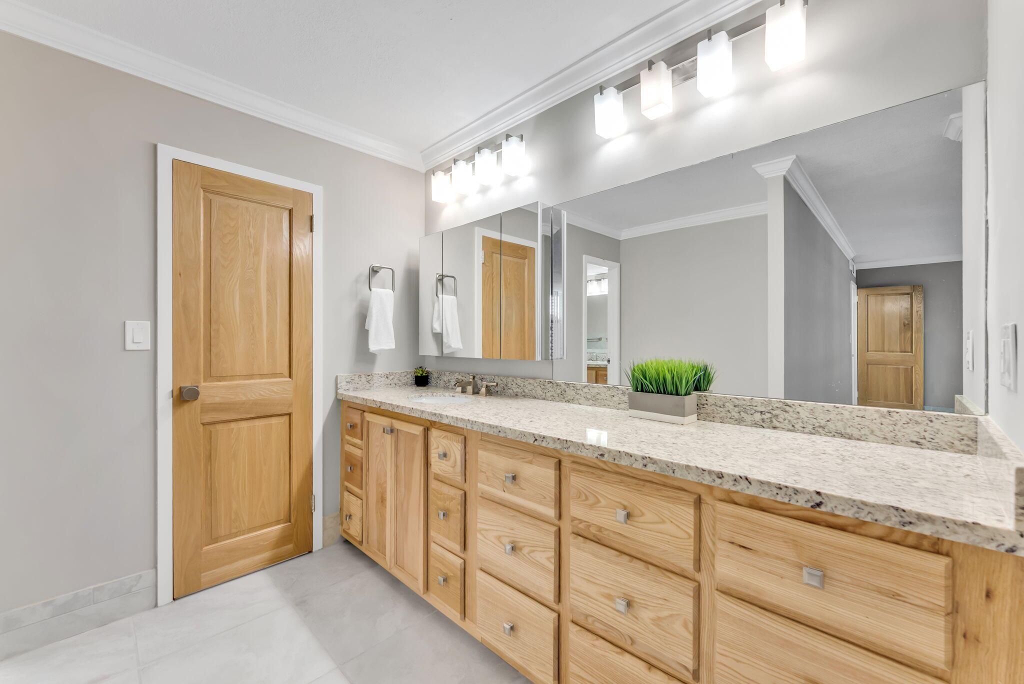 PARKER PLAZA CONDO ESTATE - Residential