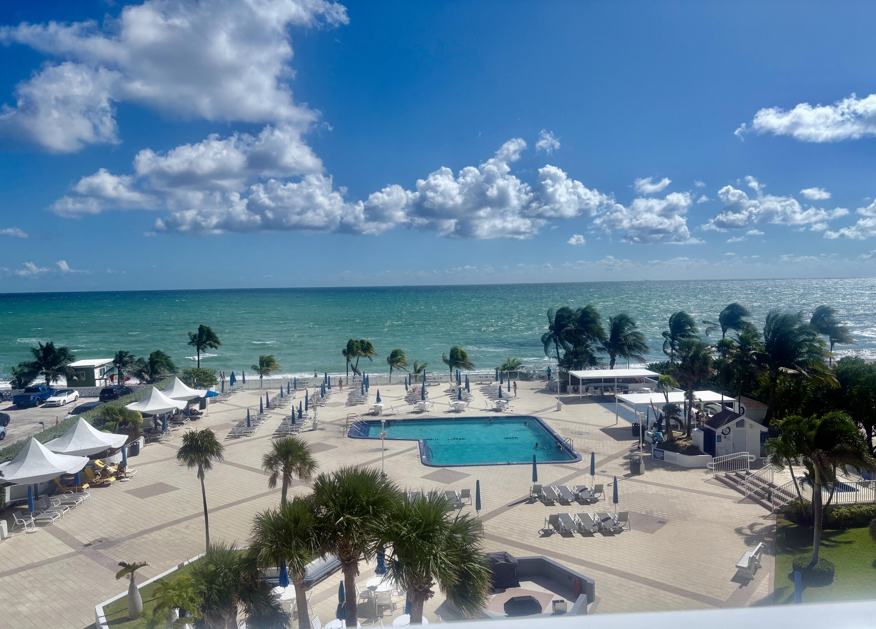 PARKER PLAZA CONDO ESTATES - Residential