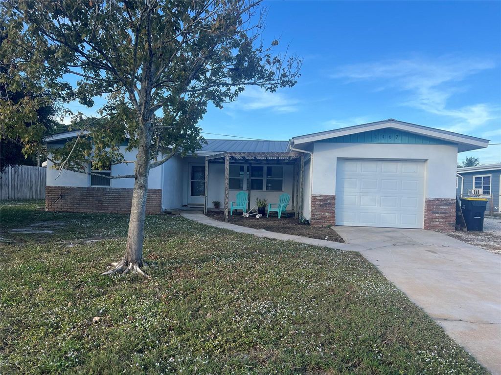 Photo of 1467 SE Andrews Street, Stuart, FL 34996 (MLS # F10537021)