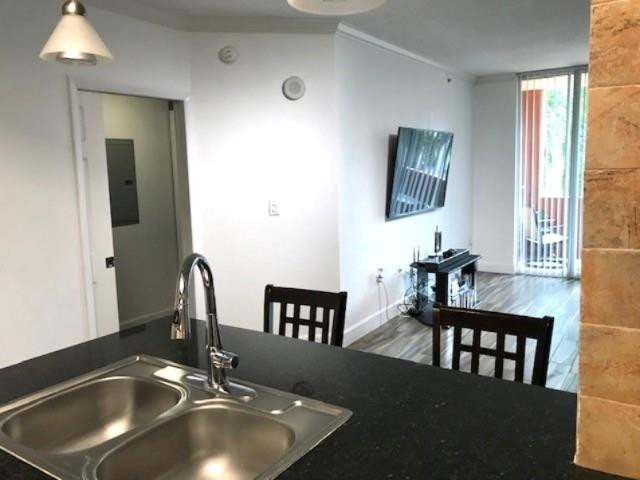 2000 N Bayshore Drive 308