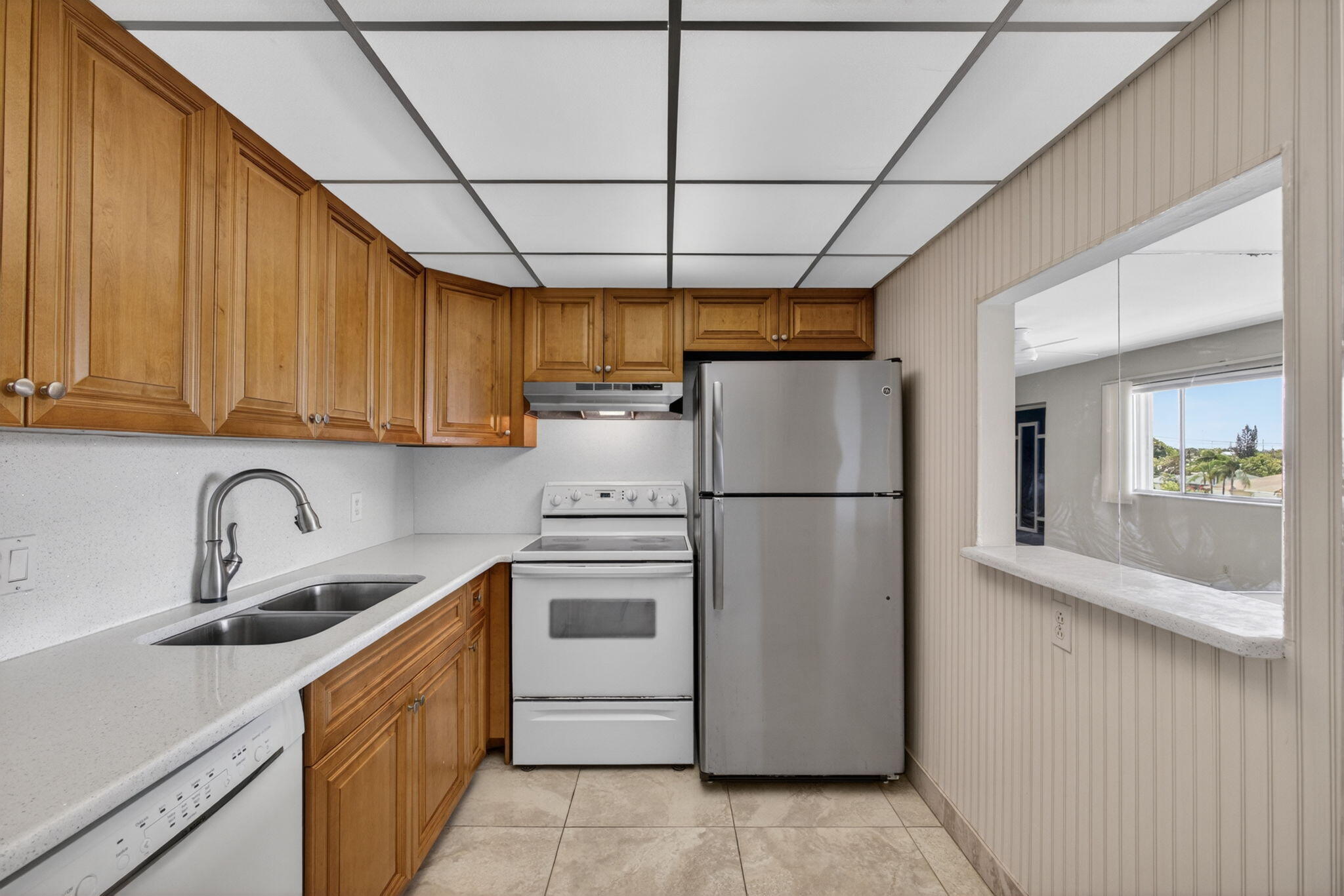 VILLAGE GREEN SUSSEX CONDO - Residential