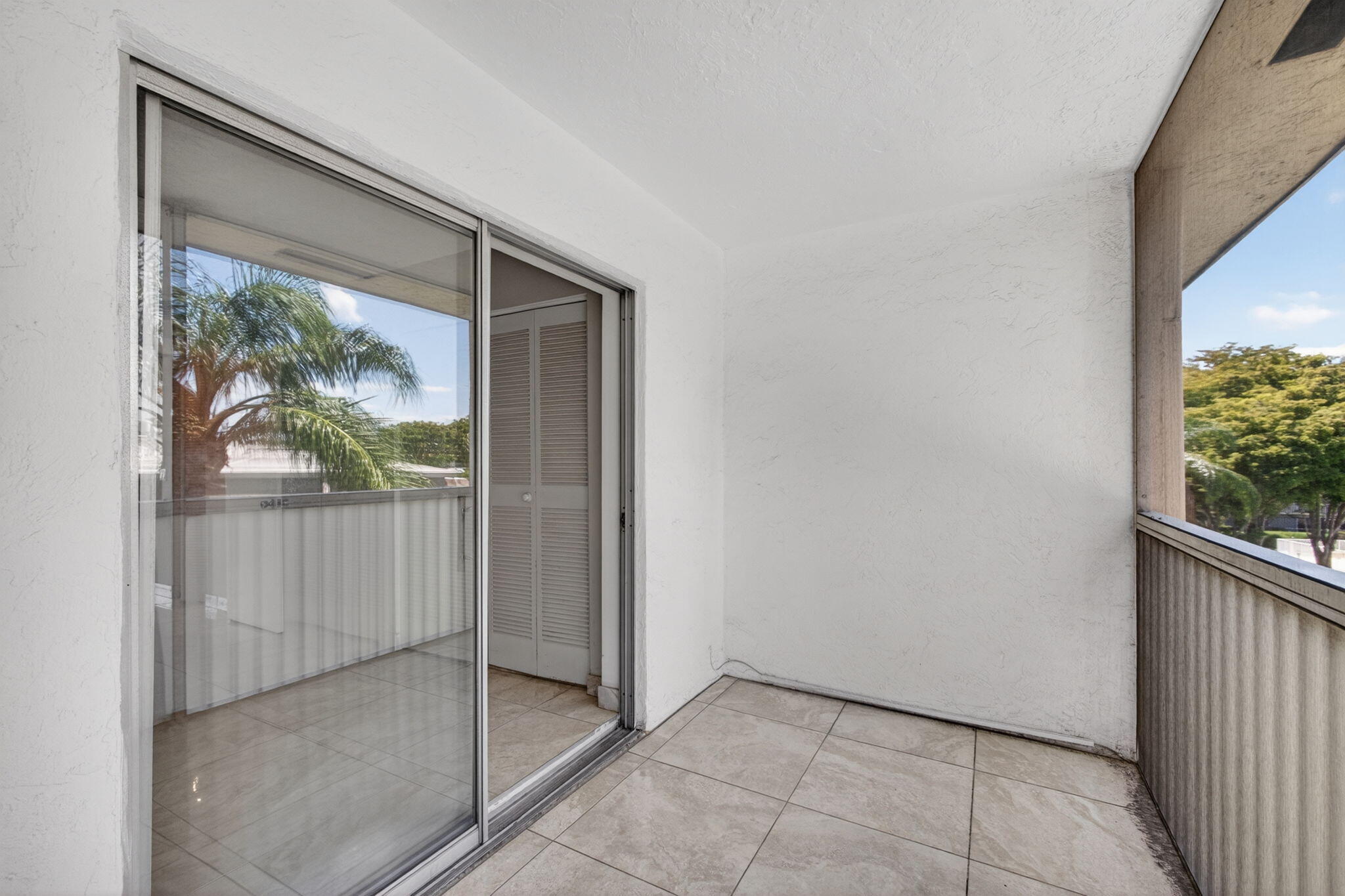 VILLAGE GREEN SUSSEX CONDO - Residential