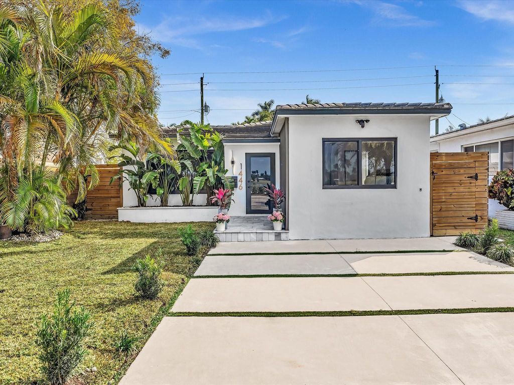 Photo of 1446 Polk Street, Hollywood, FL 33020 (MLS # F10552110)