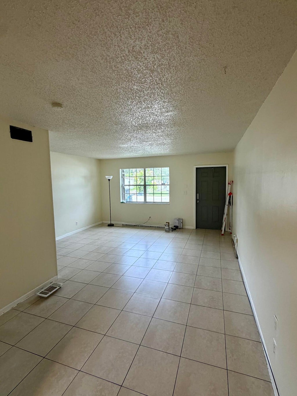 Photo of 2915 SW 17th Street #A-b, Fort Lauderdale, FL 33312 (MLS # B26044622)
