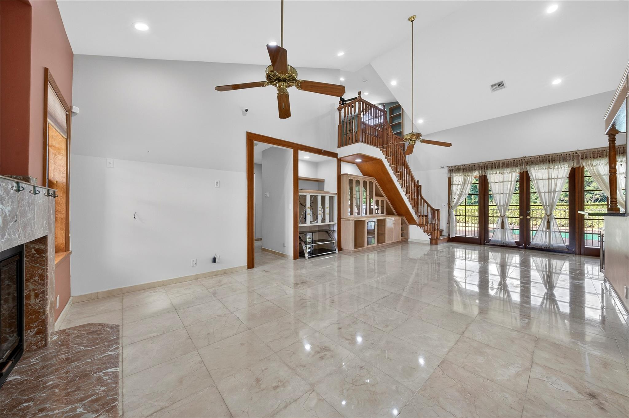 Fla Fruit Lands Co Sub 1 - Residential