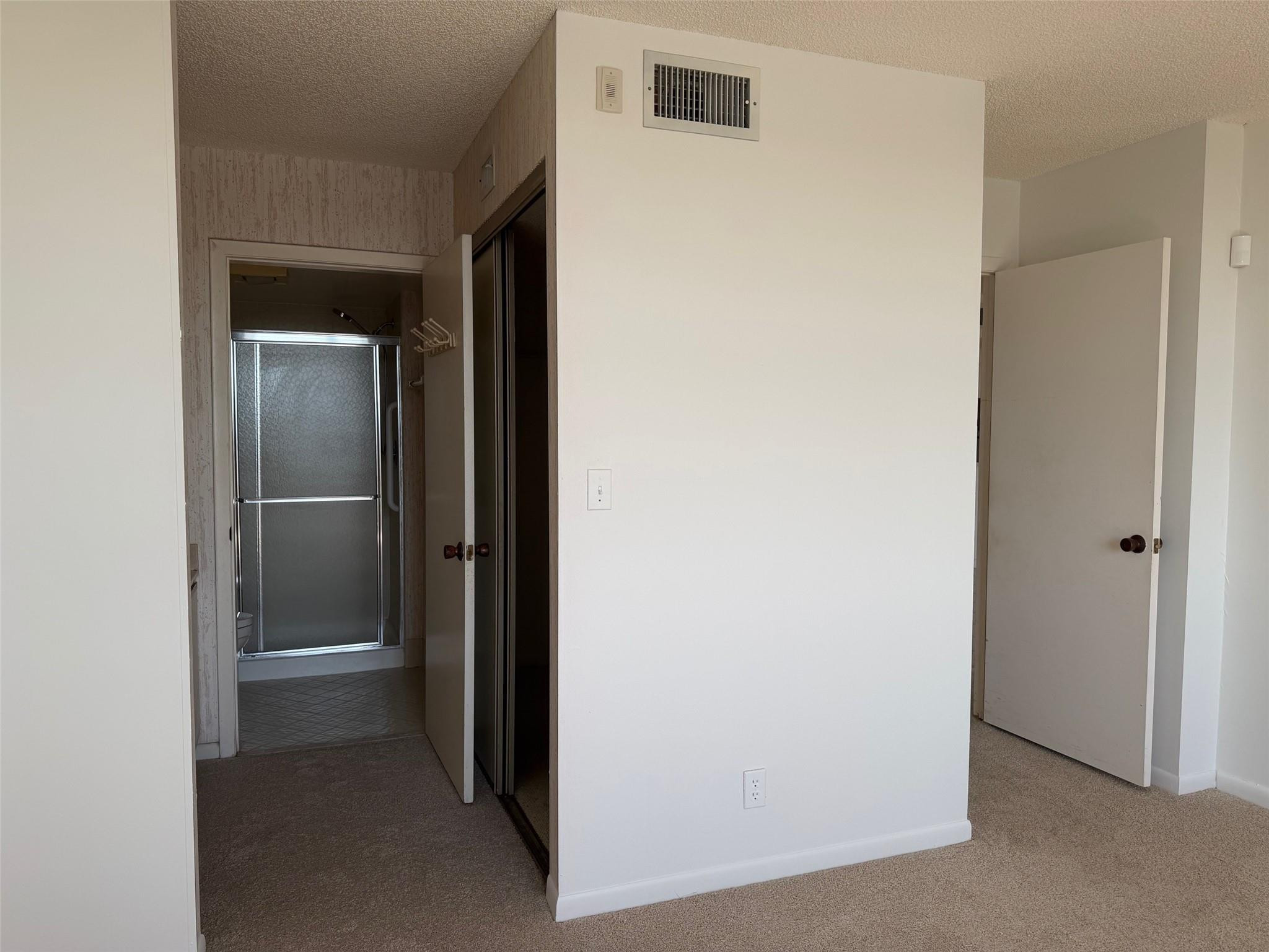 Applewood Village II - Residential