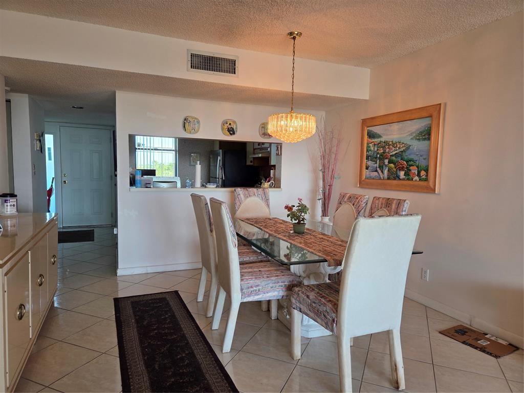 2766 Carambola Cir S 504