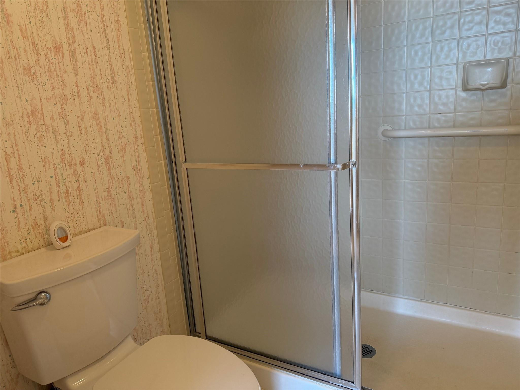 Applewood Village II - Residential