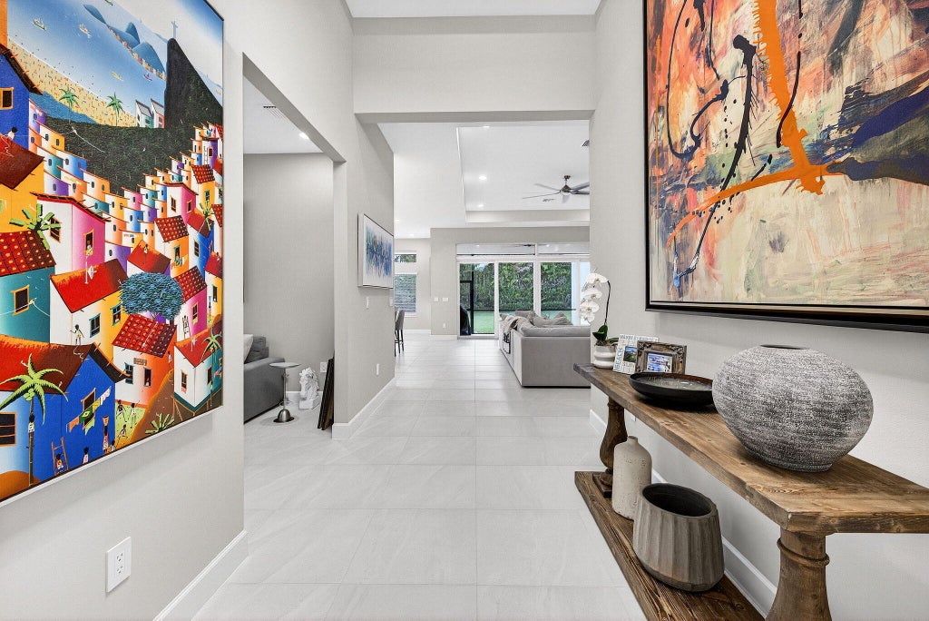 Photo of 9265 Seahorse Bay Drive, Boynton Beach, FL 33473 (MLS # R11101220)