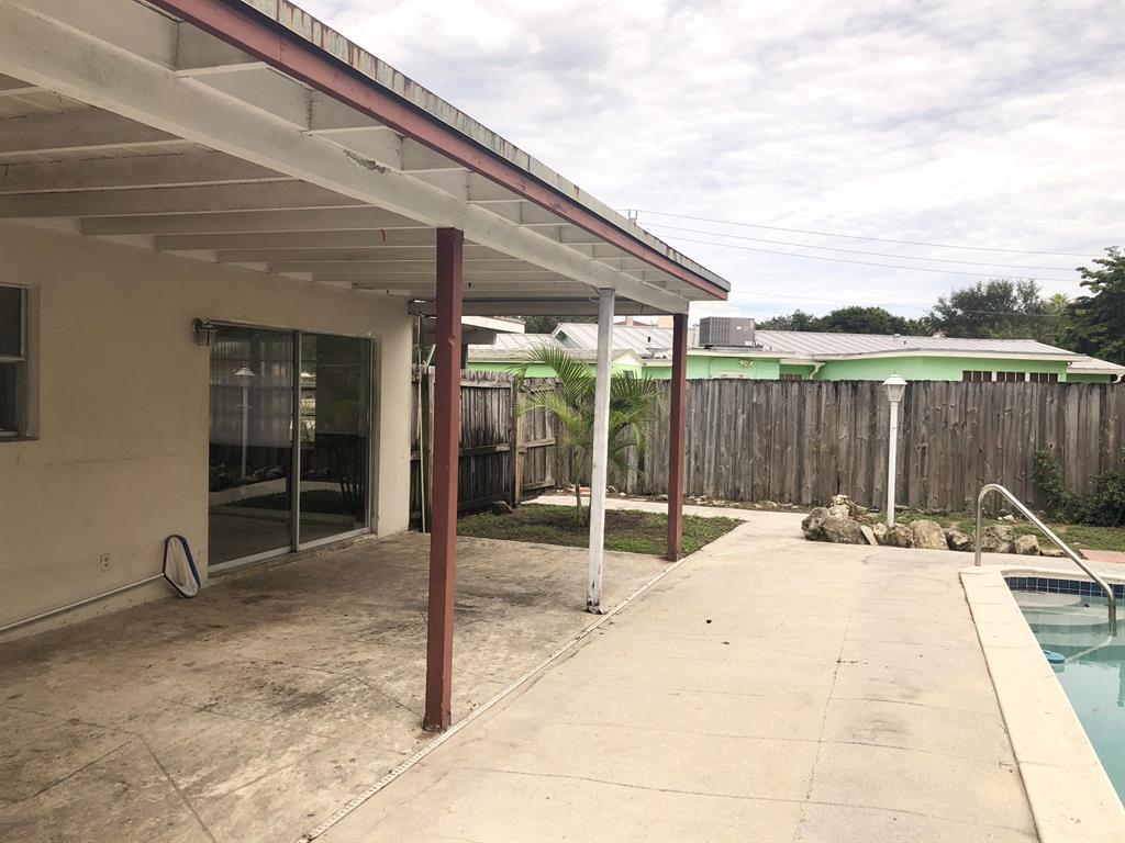 PARK MANOR 1 - Residential