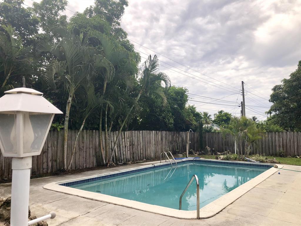 PARK MANOR 1 - Residential