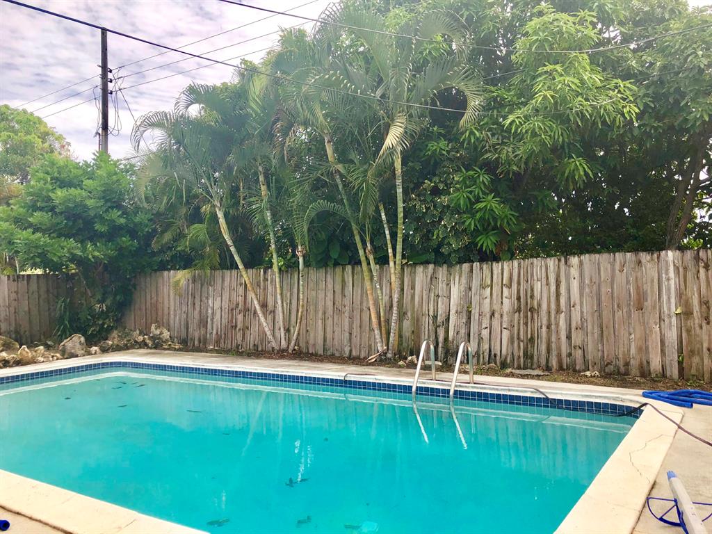 PARK MANOR 1 - Residential