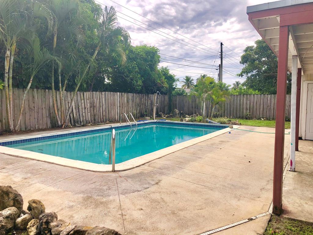 PARK MANOR 1 - Residential