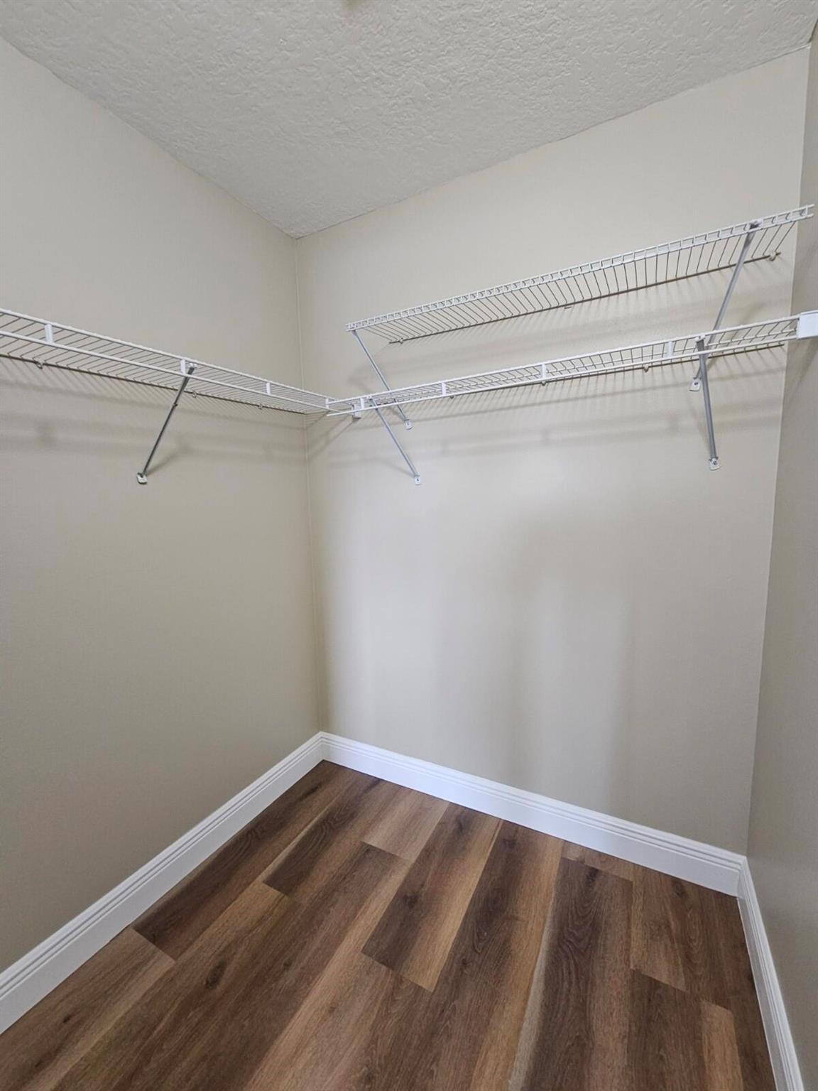 COVE AT BRIAR BAY CONDO - Residential Lease