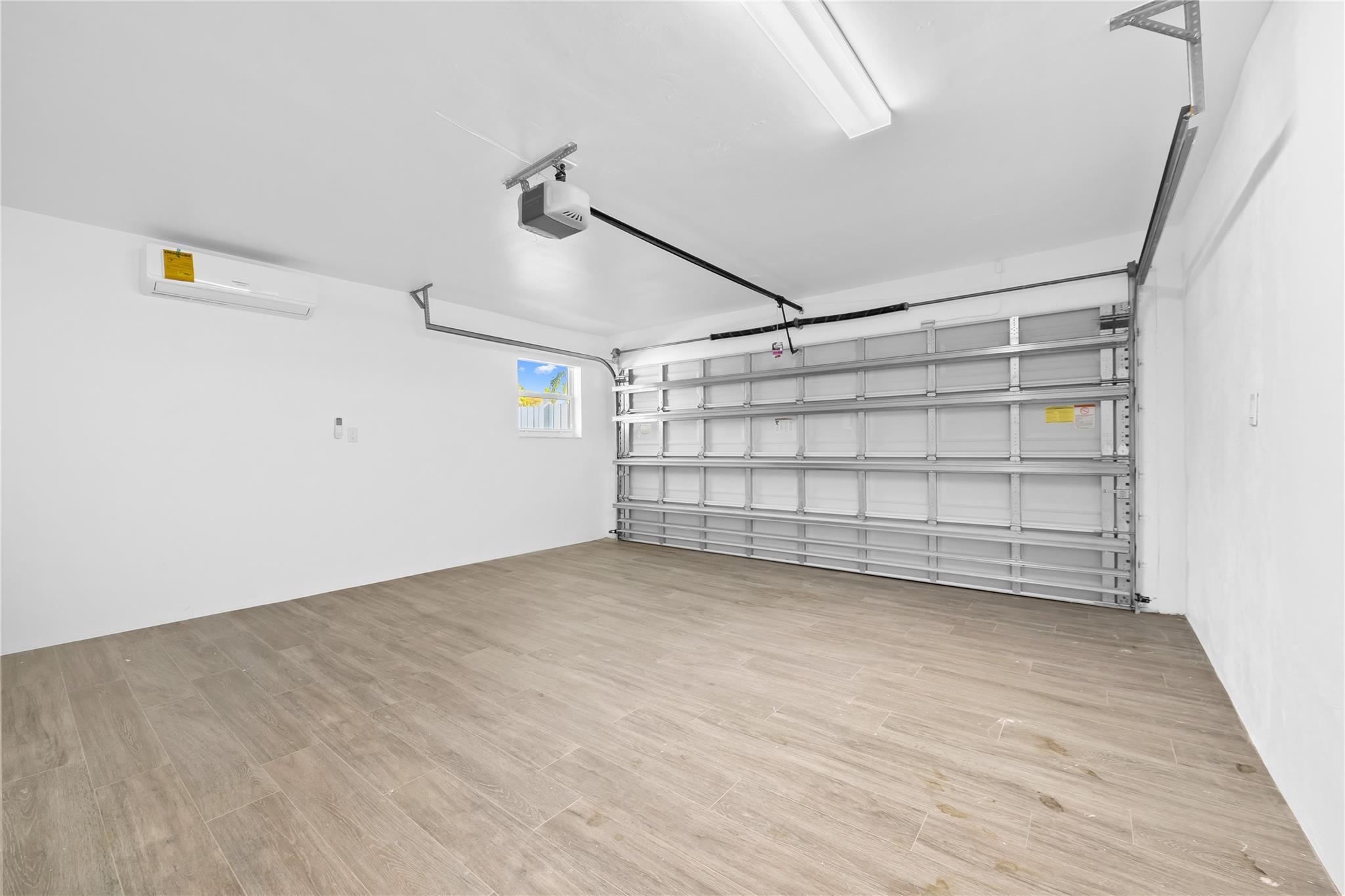 Imperial Point 2 Sec 54-1 - Residential