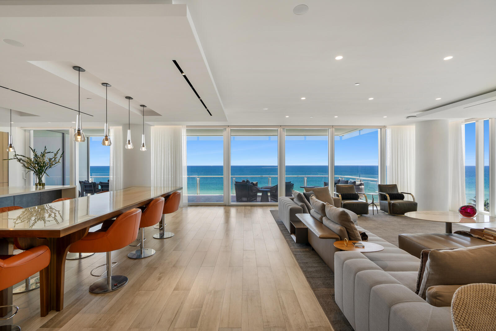 SURF CLUB CONDO - Residential Lease