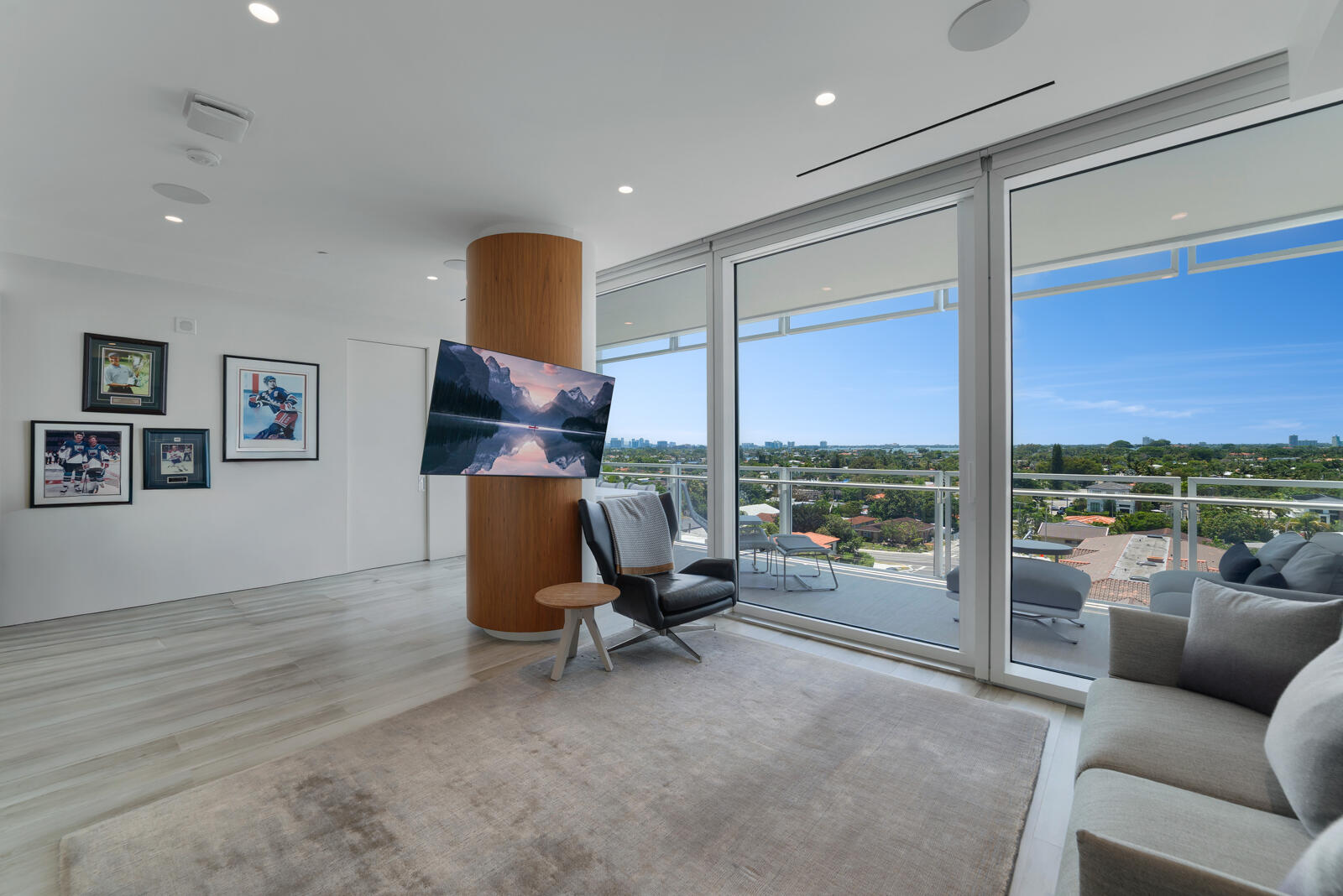 SURF CLUB CONDO - Residential Lease