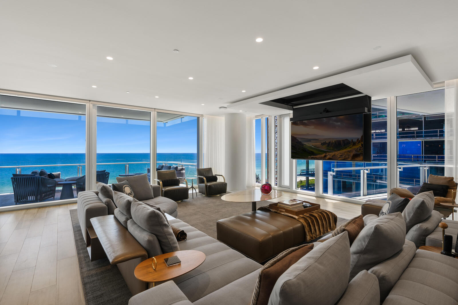 SURF CLUB CONDO - Residential Lease