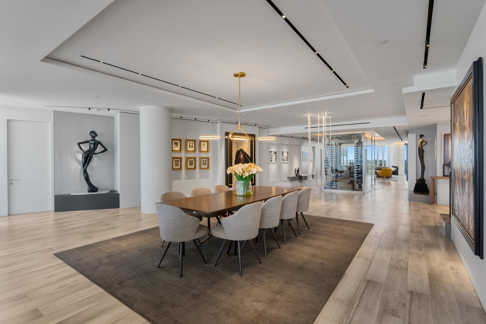 SURF CLUB CONDO - Residential Lease