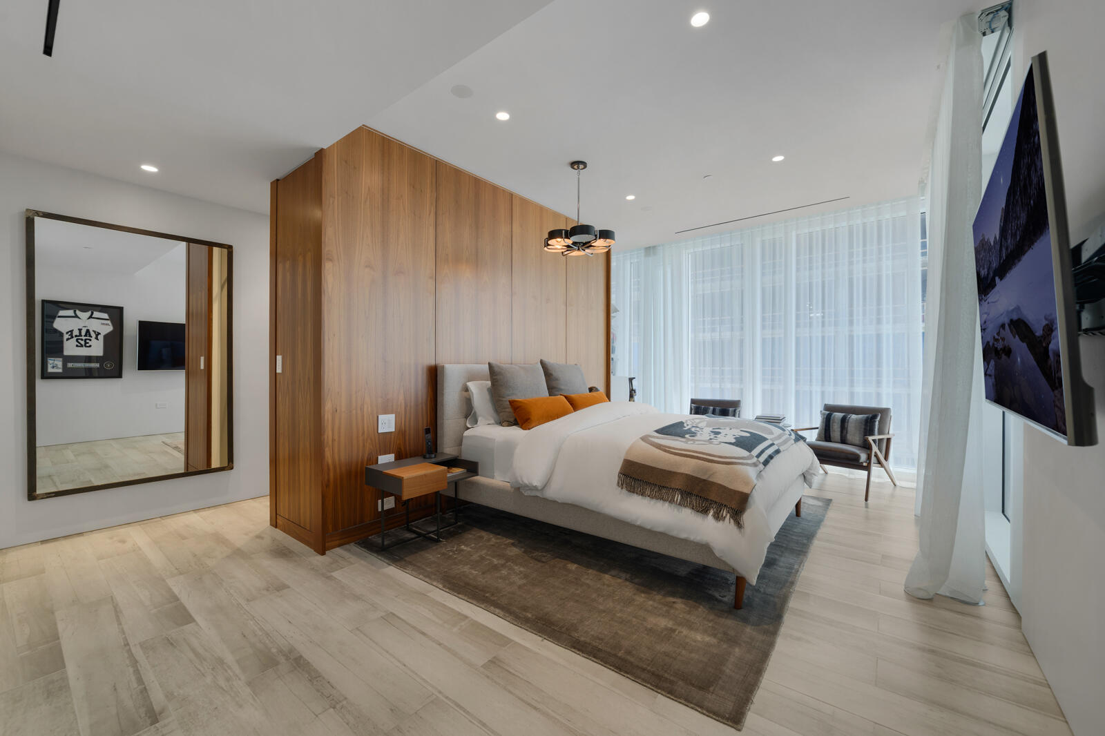 SURF CLUB CONDO - Residential Lease