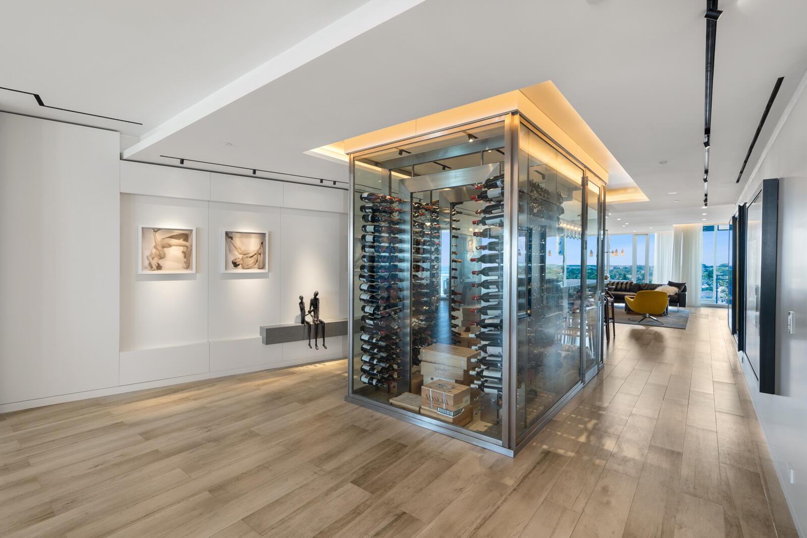 SURF CLUB CONDO - Residential Lease