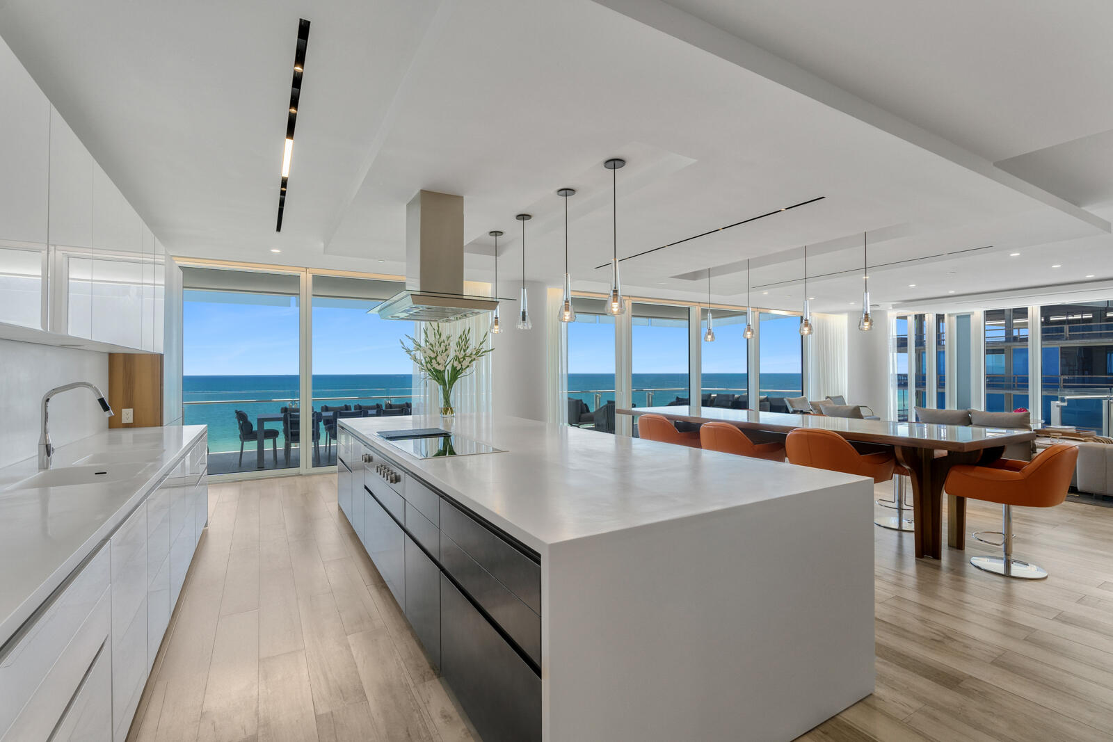 9001 Collins Avenue S-701