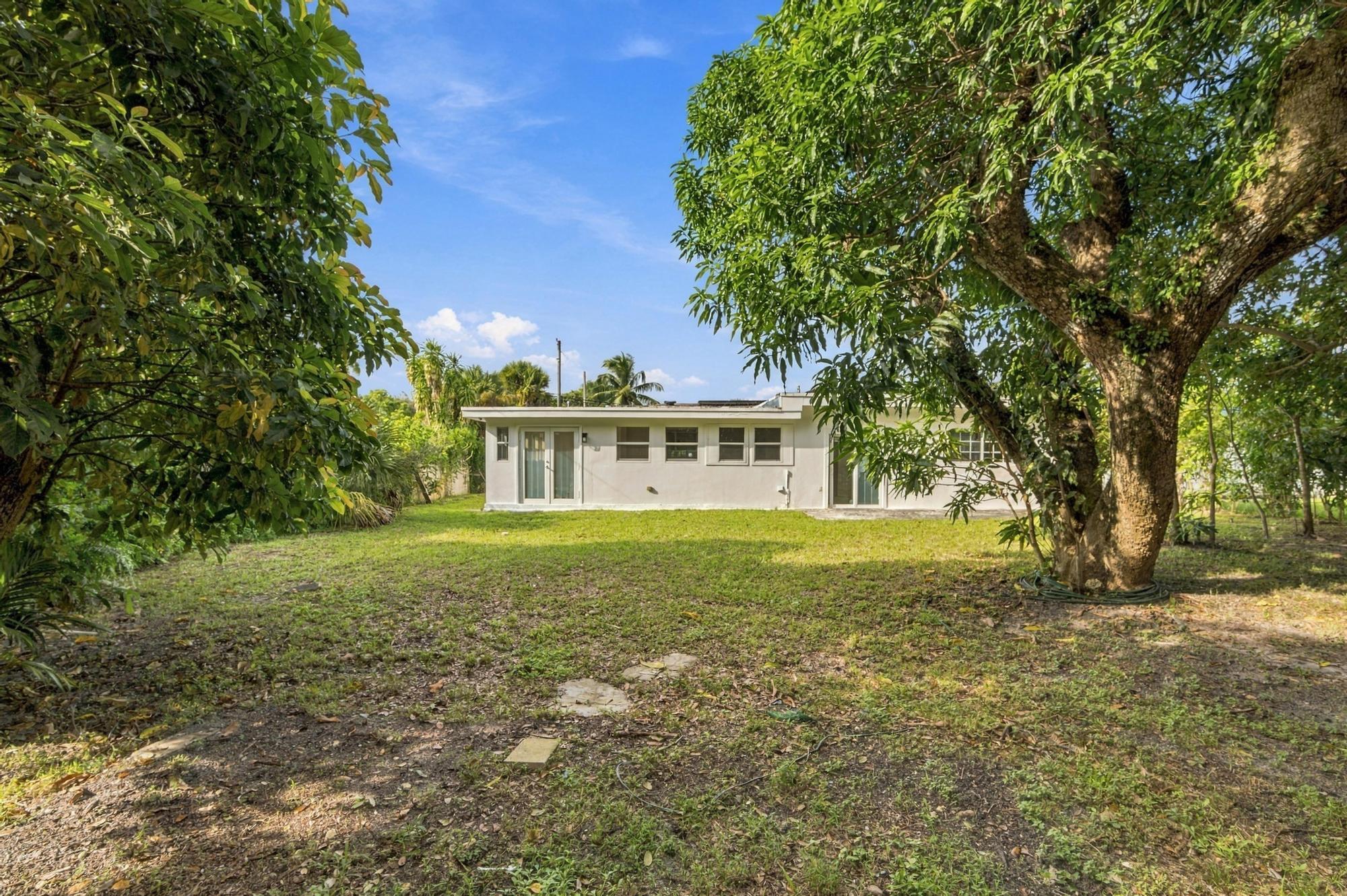 110 NE 152nd Street