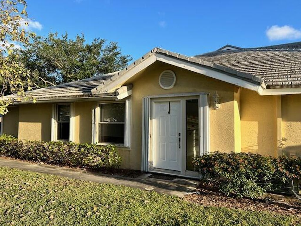 Photo of 12823 Woodmill Drive, Palm Beach Gardens, FL 33418 (MLS # R10987349)