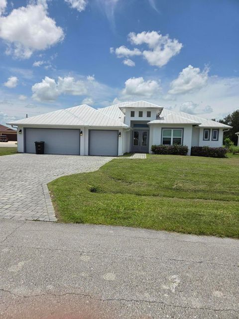Property photo of 5231 Nw Iredell Street, Port St Lucie, FL 34986