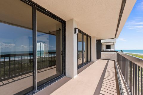 A home in Hutchinson Island