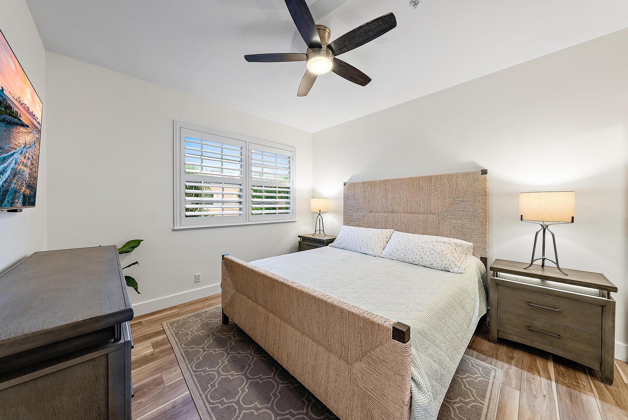 TEQUESTA TRACE CONDO - Residential