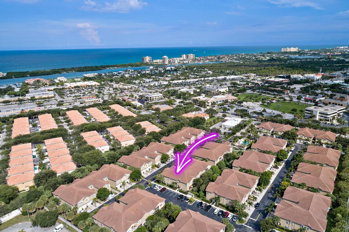 TEQUESTA TRACE CONDO - Residential