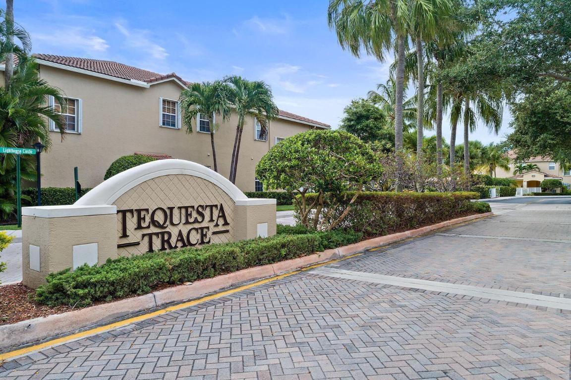 TEQUESTA TRACE CONDO - Residential