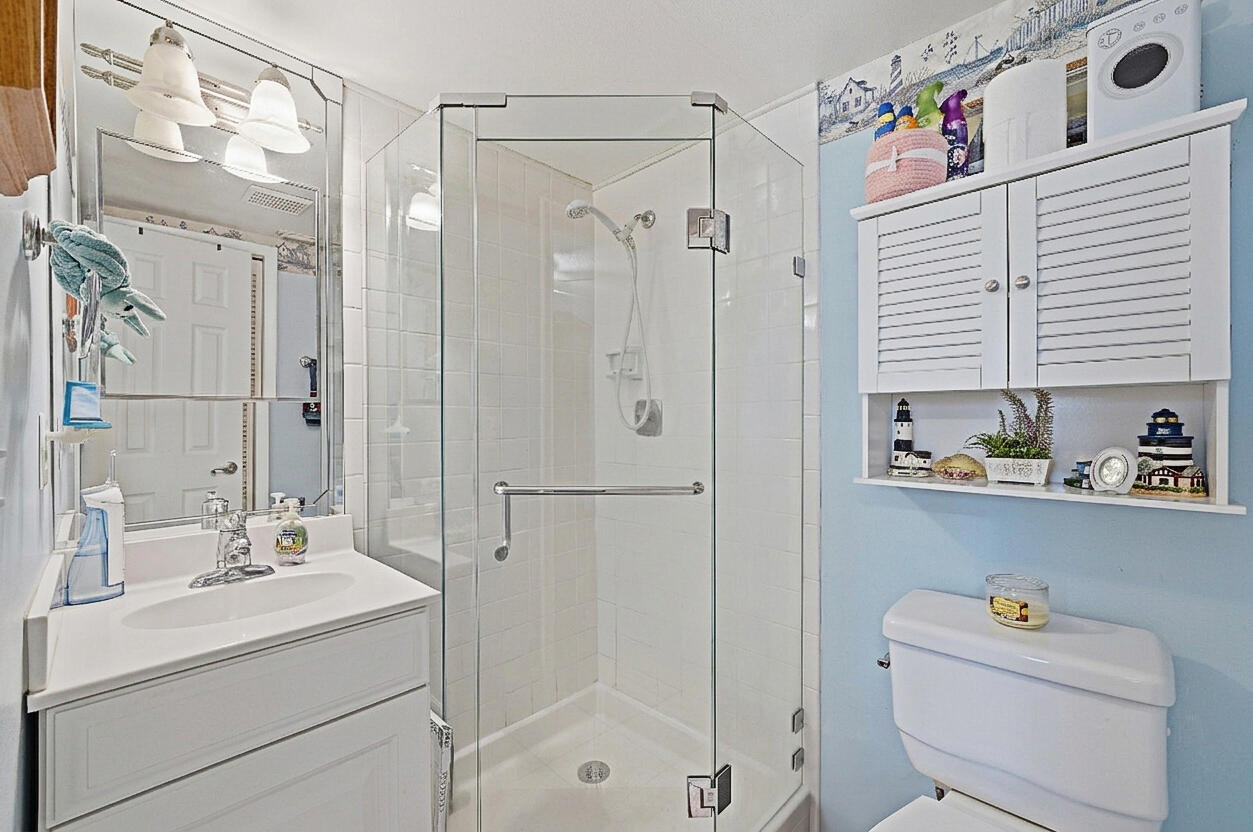 PINES OF DELRAY NORTH CONDO - Residential