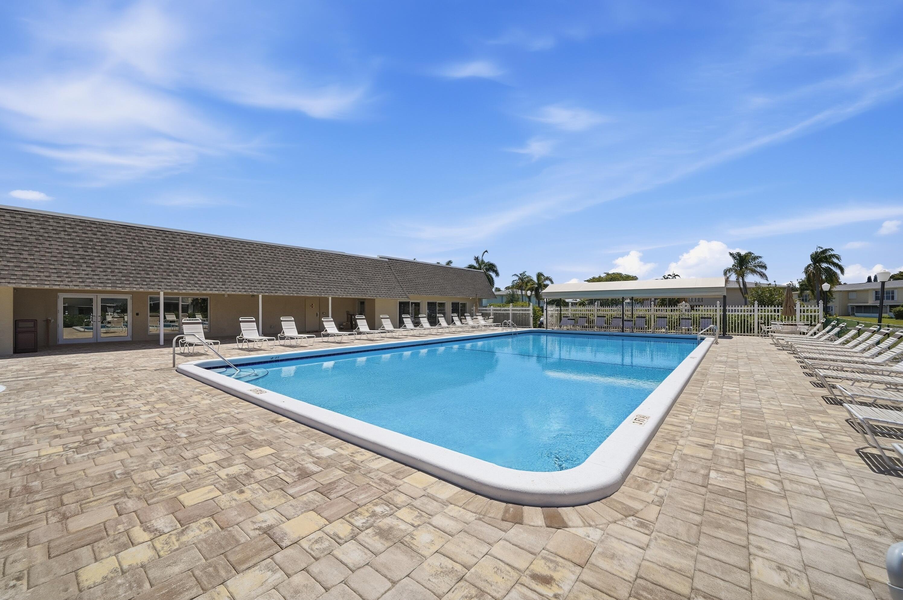 PINES OF DELRAY NORTH CONDO - Residential