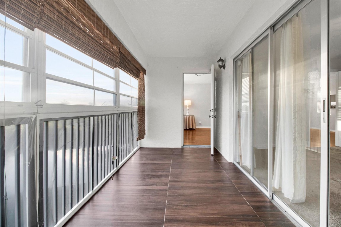 Royal Park Gardens III - Residential