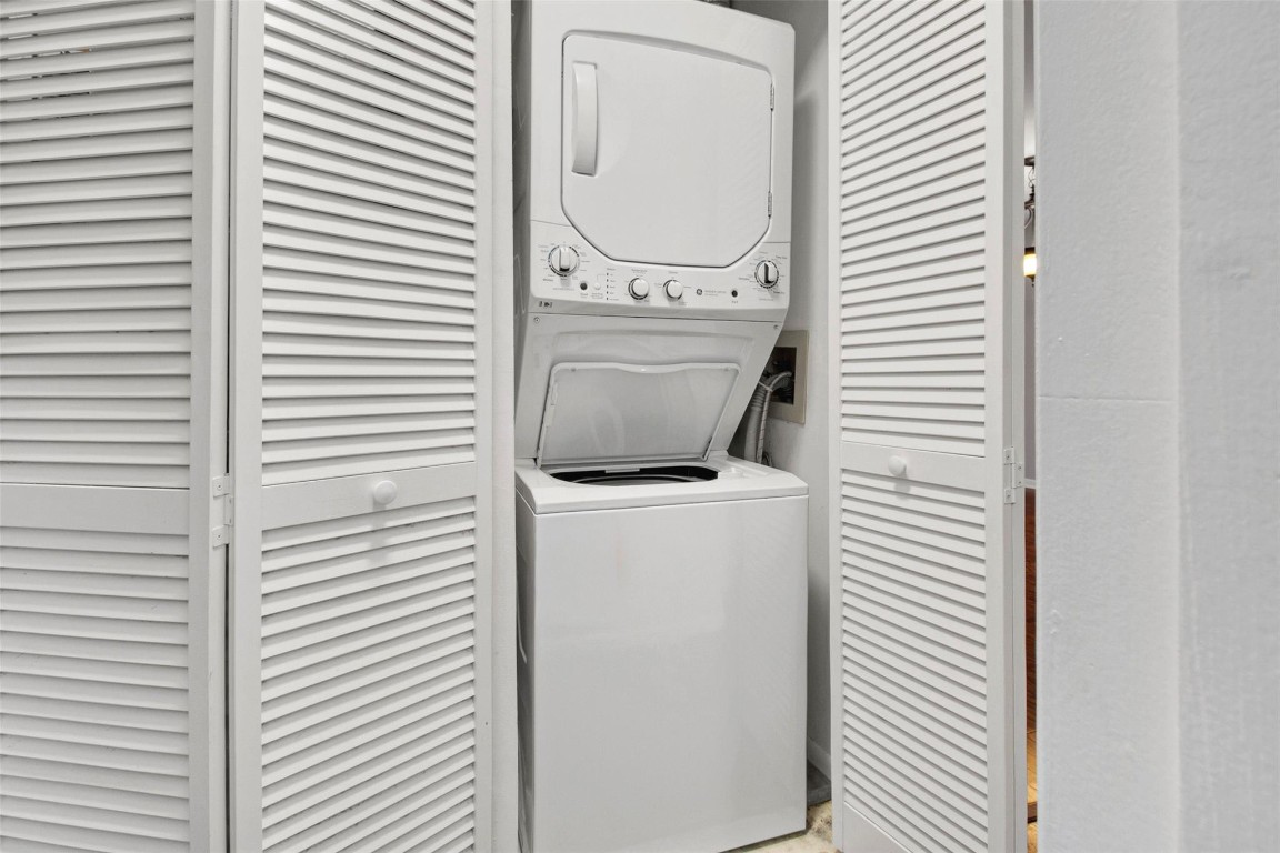 Royal Park Gardens III - Residential