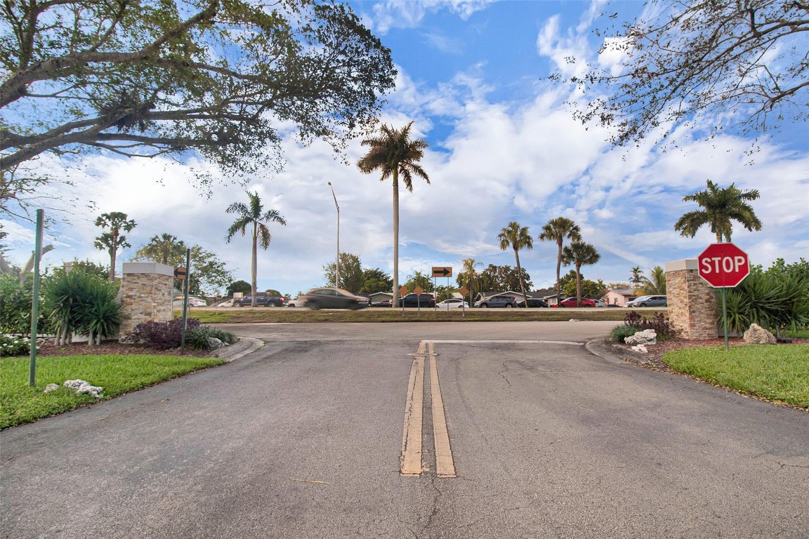 Royal Park Gardens III - Residential