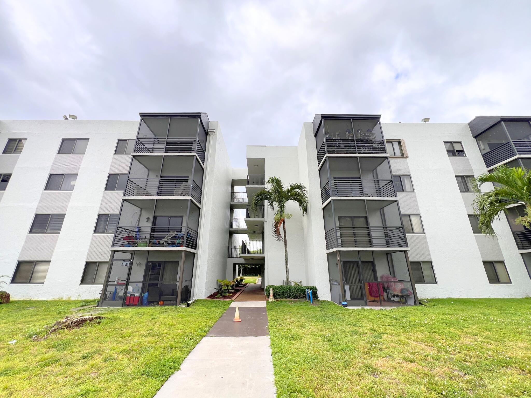 SUNRISE SPRINGS CONDO I - Residential Lease