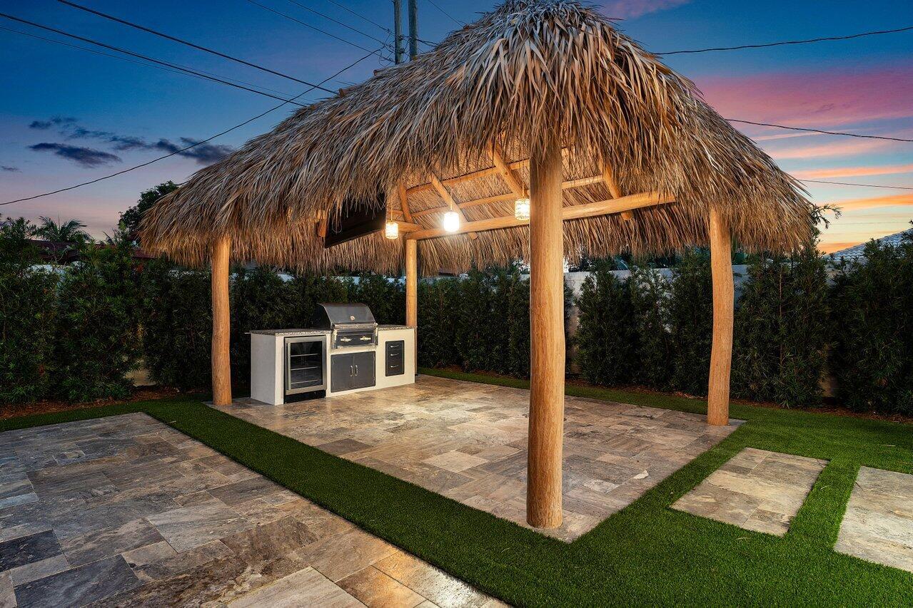 FOREST HILLS - Residential Lease