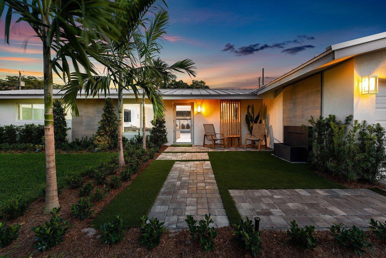 FOREST HILLS - Residential Lease