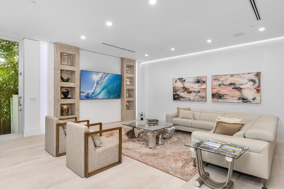 Seagate - Residential