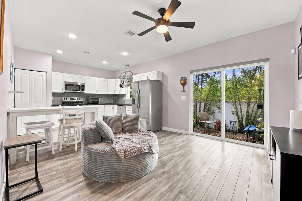 Photo of 1029 NW 2nd Avenue #1029, Fort Lauderdale, FL 33311 (MLS # B26076284)