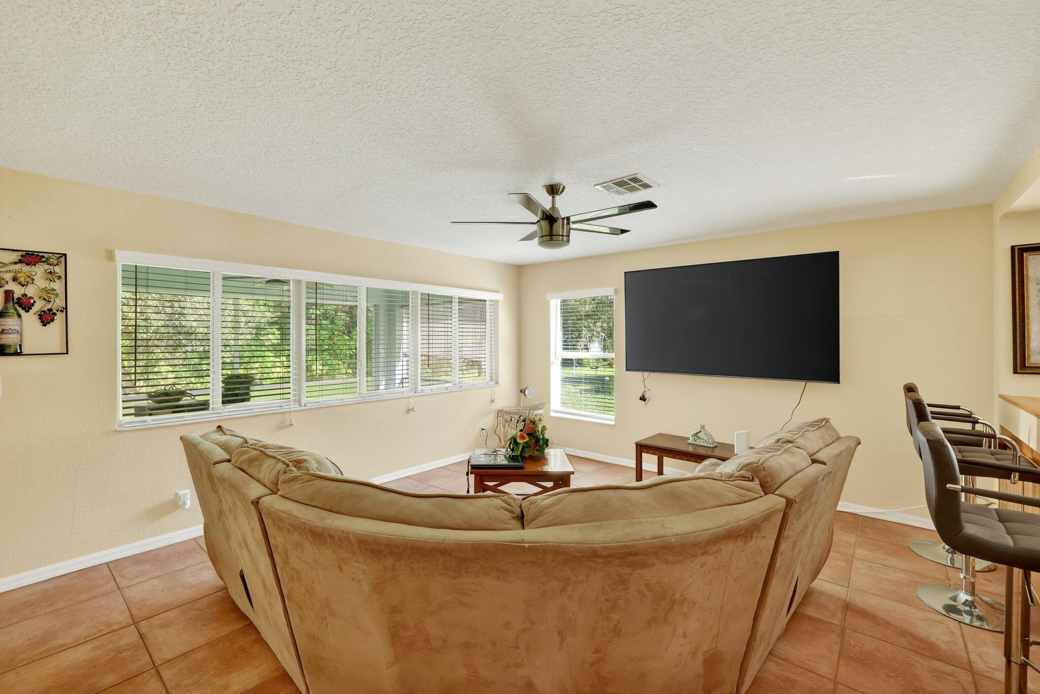 PORT ST LUCIE SECTION 15 - Residential